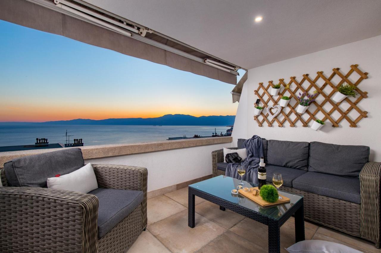 Lux Apartment Sky View Rijeka Dış mekan fotoğraf